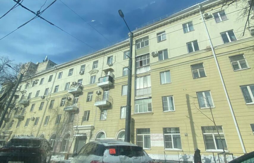 Пл. Ленина 5